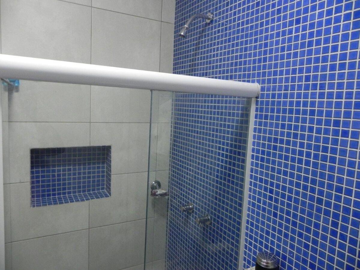Apartamento Colado Na Com Mini Varanda. Río de Janeiro